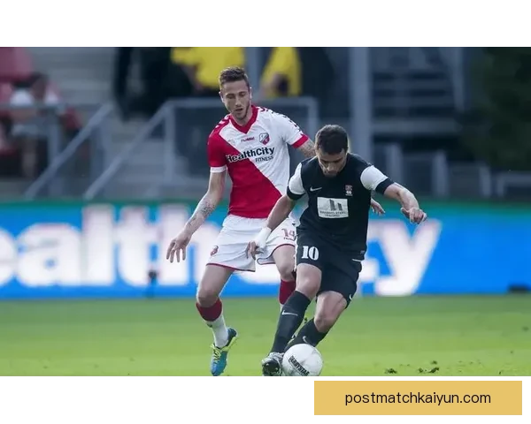 埃因霍温防线表现稳健，近期展现出良好的防守状态